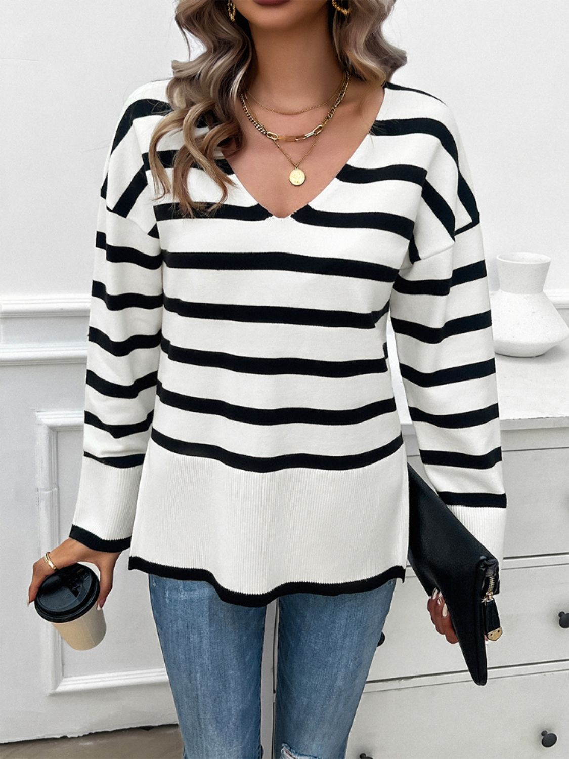 Devine Striped V-Neck Long Sleeve Knit Top