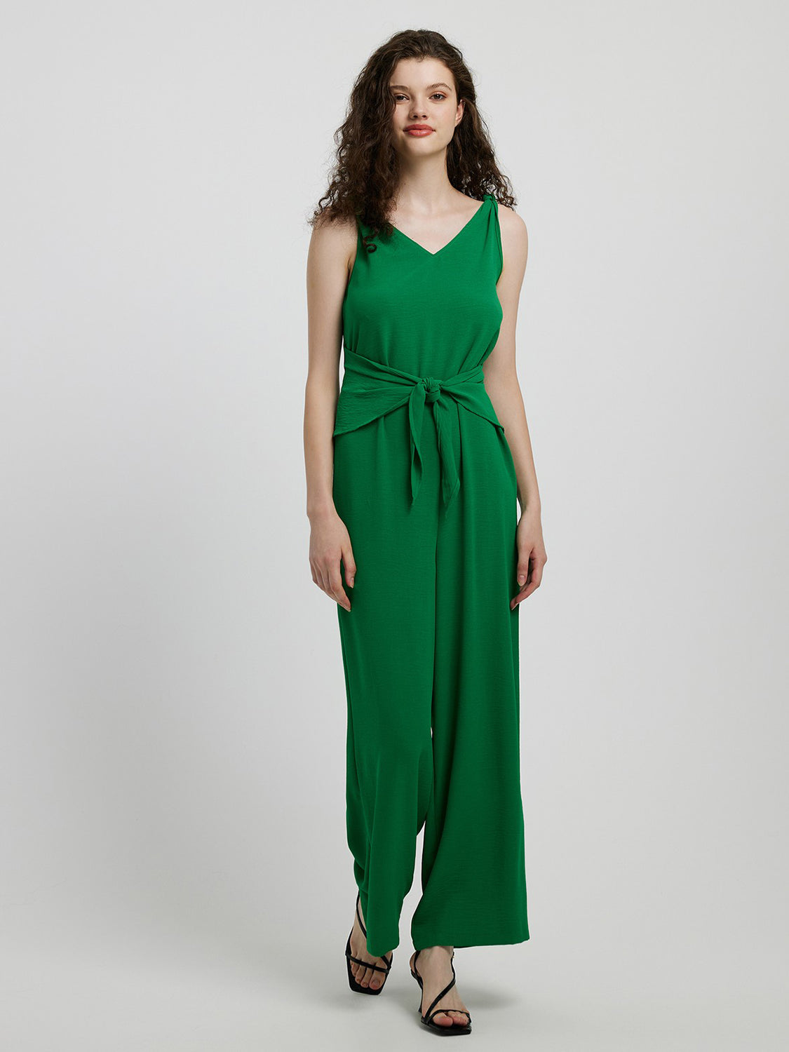 Honey Knot Detail Tie Front Sleeveless Jumpsuit